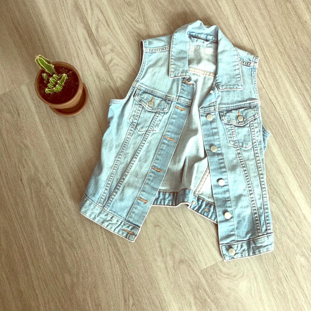 Gap Jean Vest